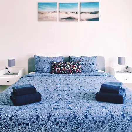 Apartment W/ocean View *